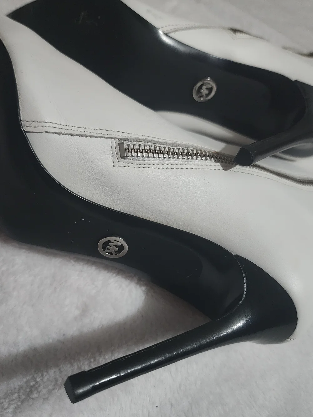 Michael Kors White Pointed Toe Ankle Booties with Side Zip